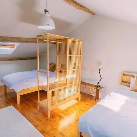 Barn Conversion, Dordogne La Tour-blanche Sleeps 12 펜션